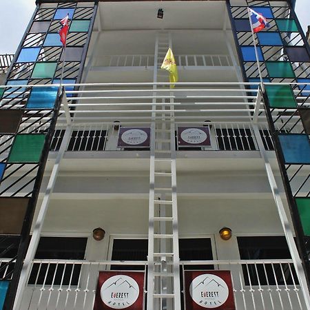 Everest Boutique Hotel バンコク都 エクステリア 写真