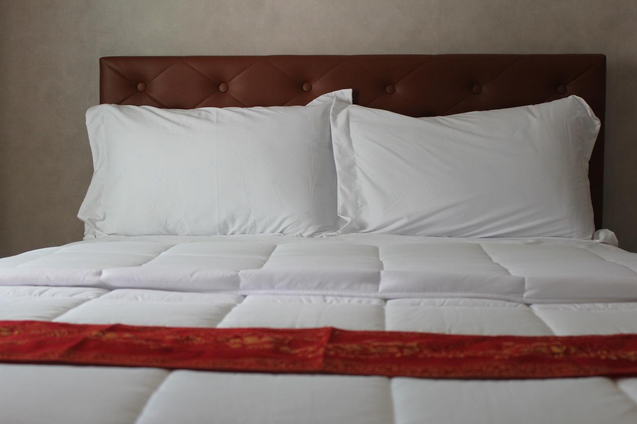 Everest Boutique Hotel バンコク都 エクステリア 写真
